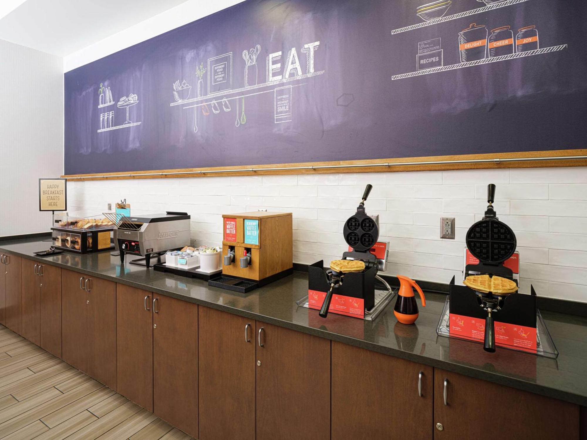 Hampton Inn Wilmington Downtown Extérieur photo